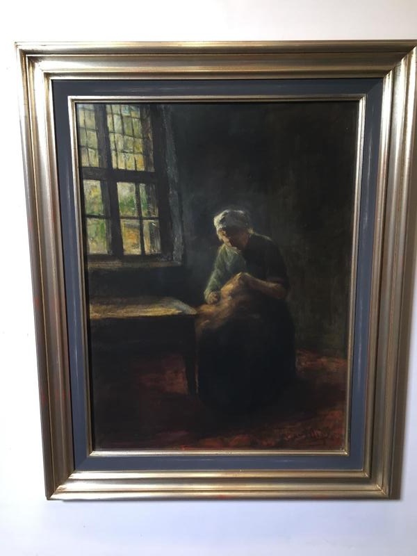 Woman knitting the clothes 